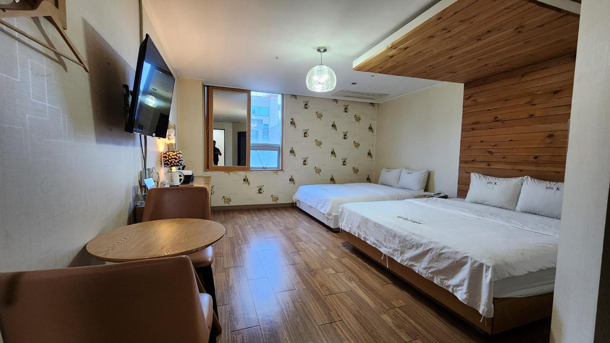Gimhae Business Hotel K 外观 照片
