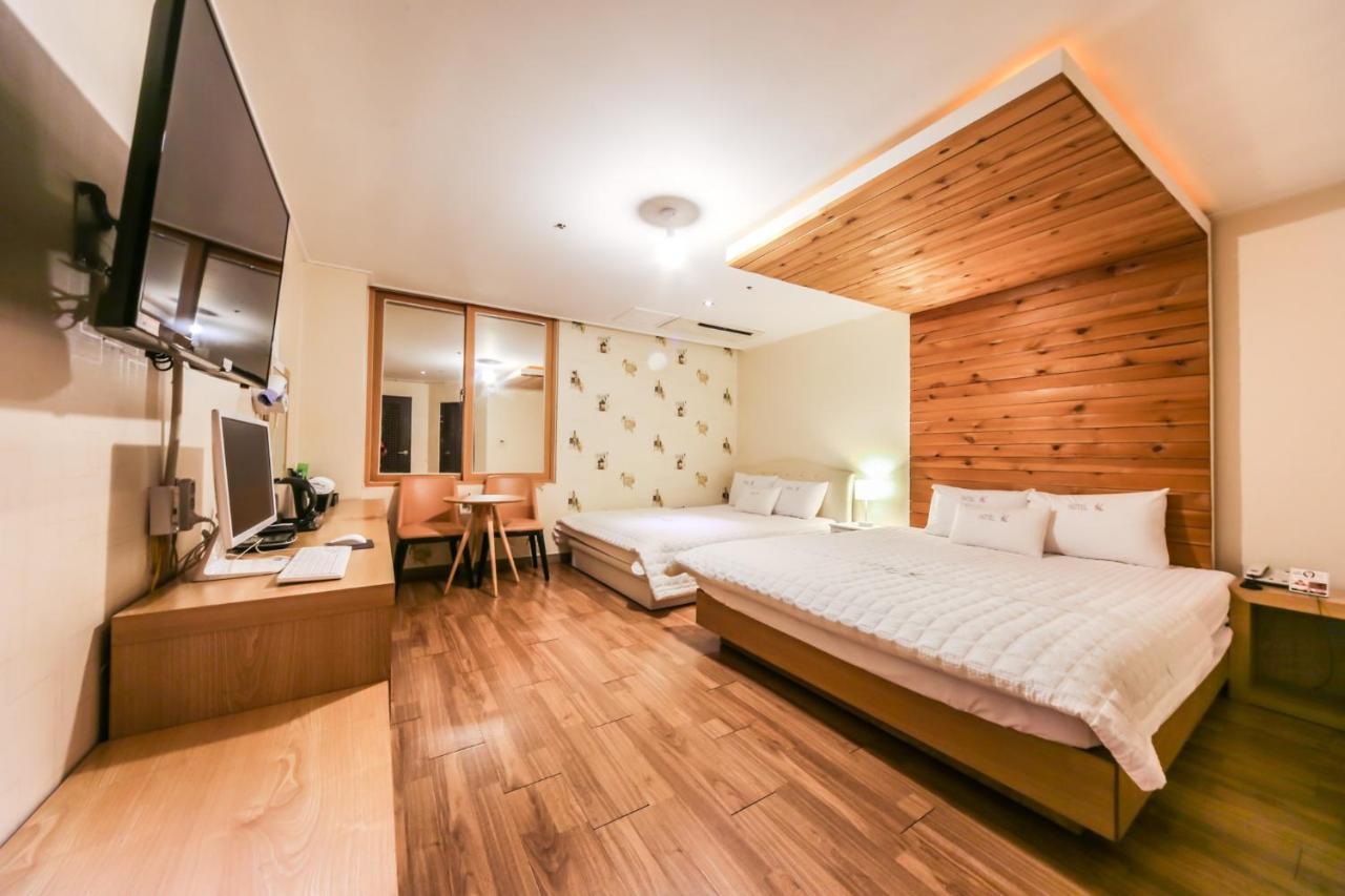 Gimhae Business Hotel K 外观 照片